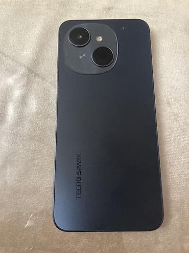 Tecno Spark Go, 64 GB, rəng - Qara, Qırıq — 1