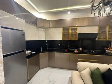 Qarajlar: 2 otaqlı, Yeni tikili, 70 kv. m — 3