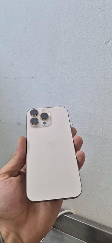iphone 14 pro white: IPhone 16 Pro Max, 256 GB, Natural Titanium, Face ID — 4