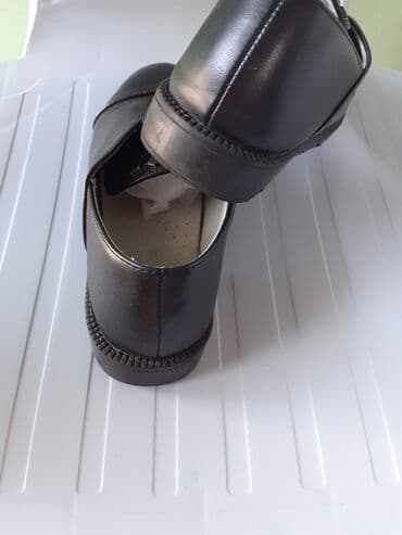 Tuflilər: Tuflilər, Ölçü: 37, rəng - Qara, İşlənmiş — 5