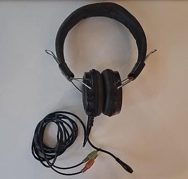 tar mikrafonu: Qulaqlıq + mikrofonlu (PC üçün) - Bağlantı: 2x 3.5 mm jack (yaşıl – — 1