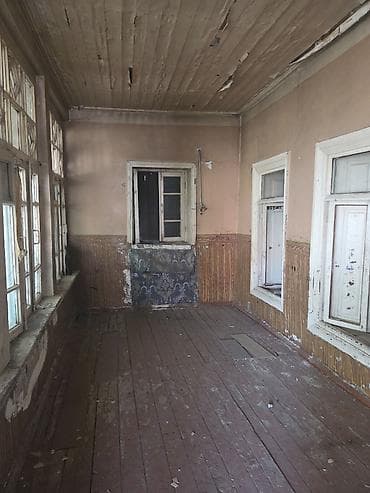 sabuncuda ev: Sabunçu qəs. 4 otaqlı, 3 kv. m, Təmirsiz — 3