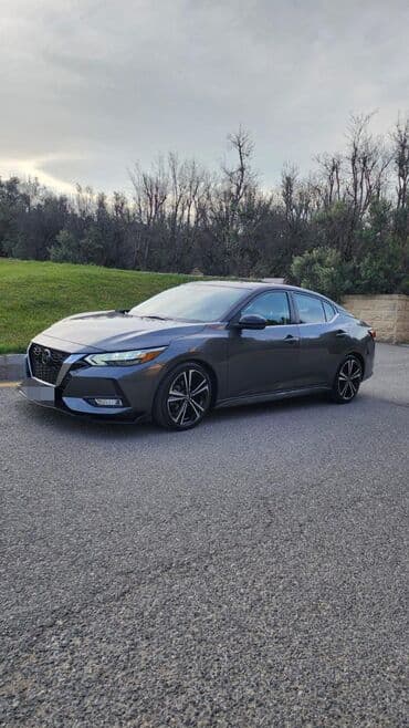 Digər nəqliyyat: Nissan Sentra SR – sedan Əsas xüsusiyyətlər: - Kuzov: 4 qapılı sedan — 2