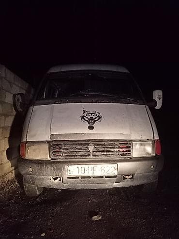 QAZ GAZel: 2.4 l | 1998 il 85888 km Mikroavtobus