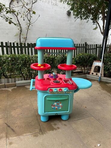 uşaq üçün kamera: Uşaq üçün oyun mətbəxi – rəngarəng plastik konstruksiya - Rənglər — 1