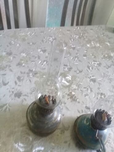 qədim qəpiklər: Çıraq . lampası möhkəm şüşə
1ədədi 10 manata — 4