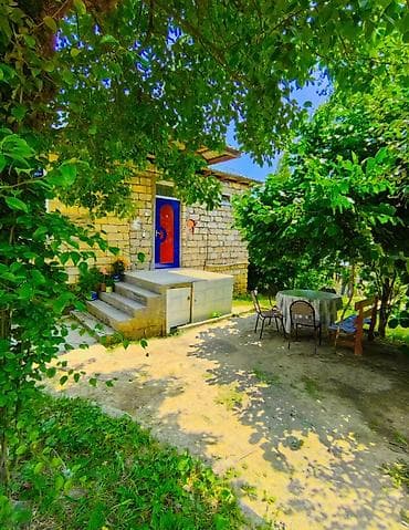 zaqatala ev satisi: 100 kv. m, 2 otaqlı, Qaz, İşıq, Su — 9