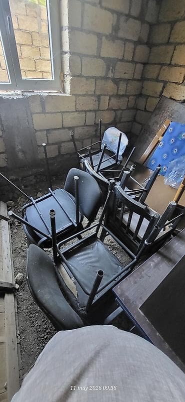 ofis mebelleri: Ofis mebeli dəsti - Kompüter üçün iş masası: geniş üst səth, ortada — 3