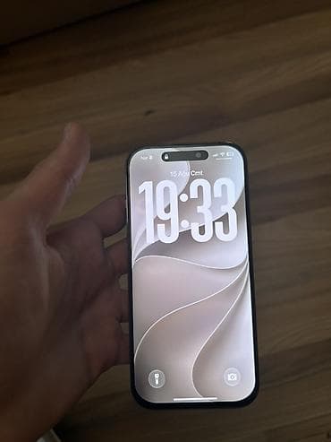 ipad 4 pro: IPhone 16 Pro, 128 GB, Qızılı, Face ID — 4