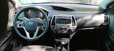 hyundai accent 2012: Hyundai i20: 1.2 l | 2015 il Hetçbek — 6
