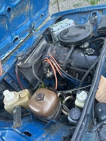 passat b5 ekran: VAZ 2107 sedan – klassik “Jiquli” dizaynı ilə mavi rəngdə. Texniki və — 5