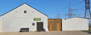 Su, qaz, isiq (3 faza, o faza), kanalzasiya sistemi, səhrlər arasi