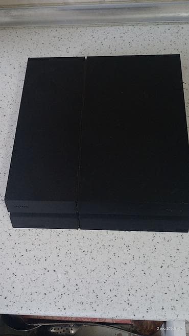 playstation plus: Sony PlayStation 4 (PS4) – orijinal “fat” model, qara rəng. Texniki — 2