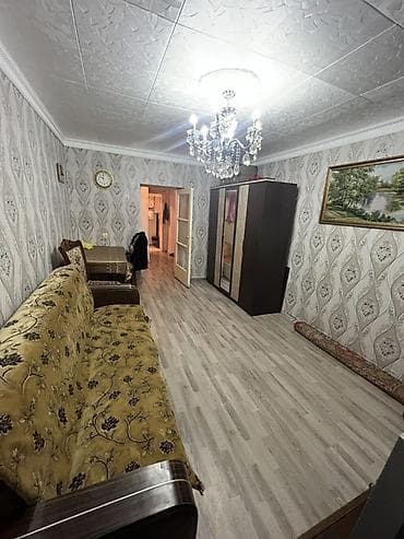 ev axdaram: Satılır: Zirzəmi səviyyəsində yerləşən 1 otaqlı mənzil Təsvir: - — 2