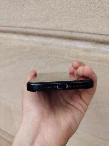 adapter apple: IPhone 15, 128 GB, Black Titanium, Face ID — 9