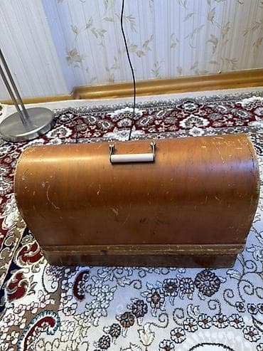 qedim: Klassik mexaniki tikiş maşını təcili satılır (real alıcıya endirim — 2