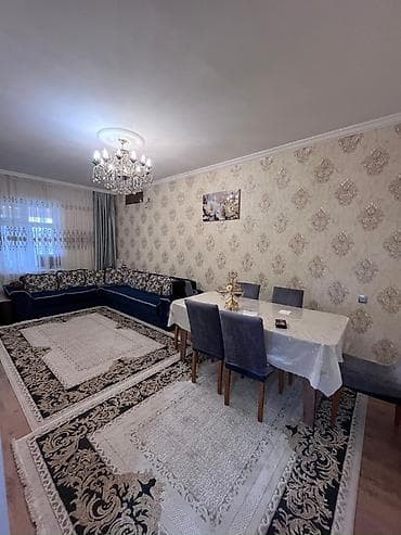 tarqovuda ev satilir: 4 otaqlı, 120 kv. m, Yeni təmirli — 10