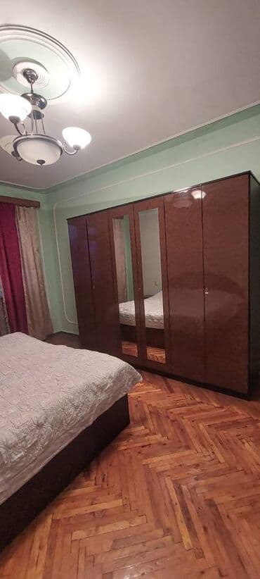 bina az musfiq qesebesi kohne tikili: 8 noyabr prospektində ag şəhər bulvarina yaxin 7 mertebeli binanın — 10