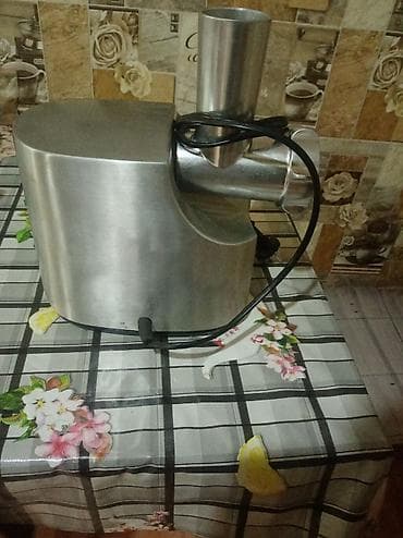 sonifer ət cəkən: Ət çəkən maşın Kenwood, 1600 Vt, Revers ilə, İşlənmiş — 1