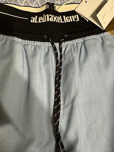 qaqa stili şalvar: Geniş kəsimli rahat şalvar - Rəng: açıq mavi (denim effekti) - Model — 2