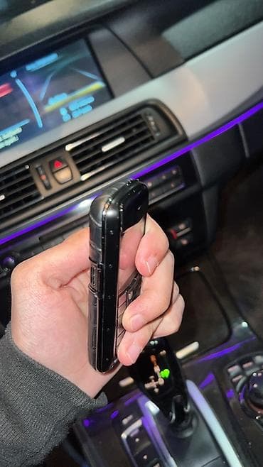 telefon qiyməti: Vertu Constellation, < 2 GB Memory Capacity, rəng - Qara, Düyməli — 3