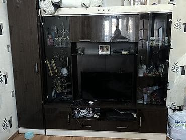 usaq dolab: Hamısı birlikdə komplekt şəkildə satılır. Embawoodan alinibdir, xirda — 1