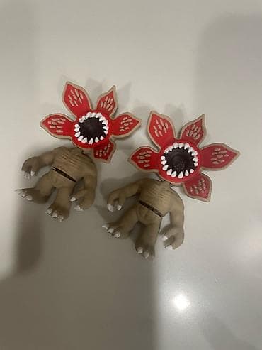 Детская одежда и обувь: Stranger things Demogorgon brelok — 4