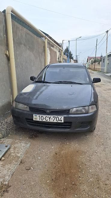 Mitsubishi Lancer: 1.3 l | 1997 il 380000 km Sedan