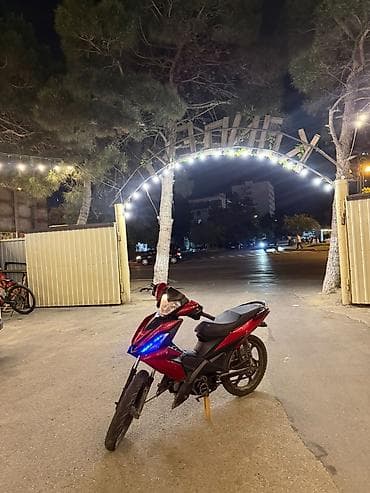 Tufan S50 motosikl 400 Azn. Tam ishlek. Unvan Hazi Aslanov. Shirin x — 1