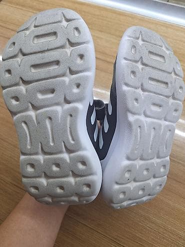 Uşaq ayaqqabıları: Rəng - Boz Krossovkalar, Adidas, Ölçü: 33, Uniseks — 4