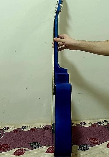 Гитары: Salam gitara əla vəziyətdədir heç bir qırığı çatı yoxdur az işlənib — 2