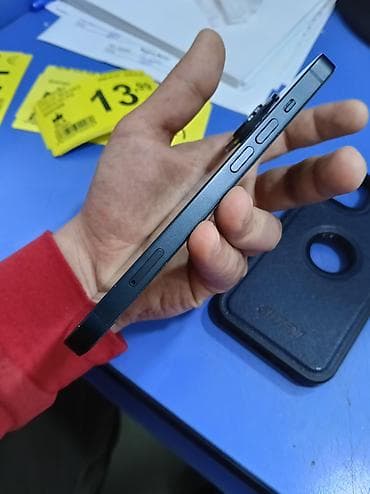 dubai iphone: IPhone 14, 128 GB, Midnight — 5