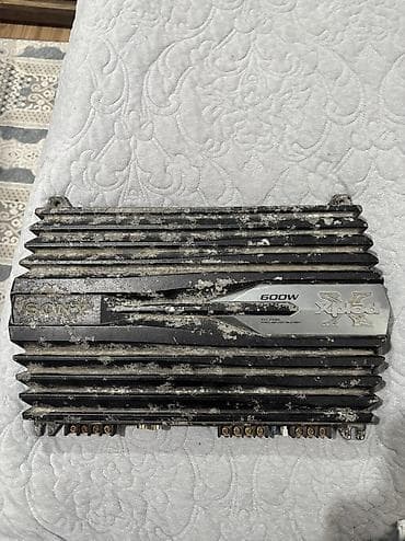 Maqnitofonlar: Sony Xploid 600W uslitel Her bir kanalı işləkdir ustada olmayıb — 1