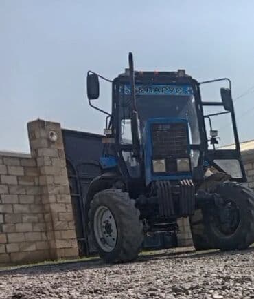 traktor şəkilləri: Traktor Belarus (MTZ) 82.1, 2008 il, 82 at gücü, motor 8.2 l, İşlənmiş — 8
