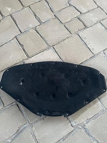 Məhsul: Avtomobil üçün kapot izolyasiya örtüyü (səs və istilik