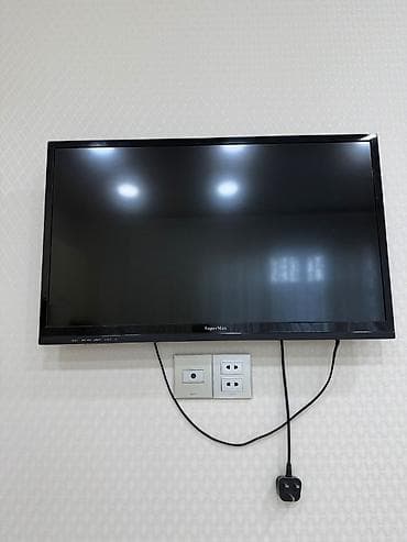 supermax: Supermax televizorəla vəziyyətdə
Qiymət 200 azn — 1