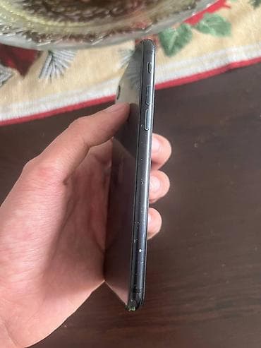 s10 ikinci el: IPhone SE 2020, 128 GB, Qara, Barmaq izi — 4