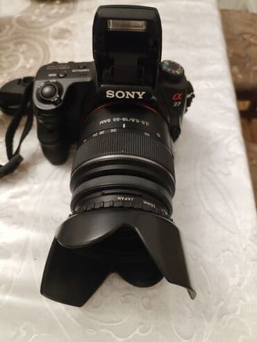 Fotoaparat Demək olar ki yeni kimidi Тип камеры: зеркальная