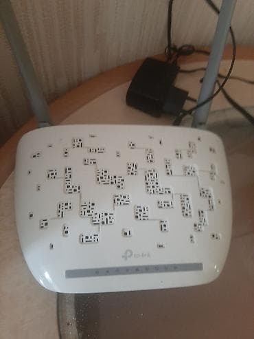 Комплектующие для ПК и ноутбуков: TP-Link iki antenalı Wi‑Fi router Xüsusiyyətlər: - Marka/model — 2