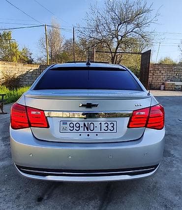 hyundai santa fe 2011 işlənmiş vintilyator: Chevrolet Cruze: 1.4 l | 2015 il 256690 km Sedan — 8