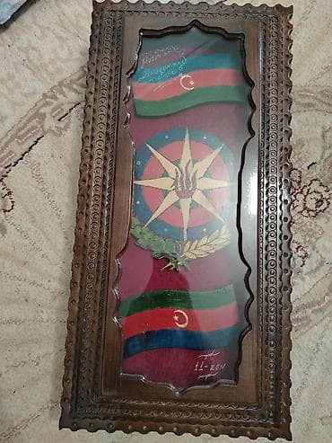 idman paltar: Əl işi taxta nərd dəsti - Material: bərk ağacdan oyma çərçivə, cilalı — 1
