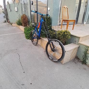 velosiped sumqayıt: İşlənmiş Şəhər velosipedi 29", sürətlərin sayı: 7, Ünvandan götürmə, Ödənişli çatdırılma — 3