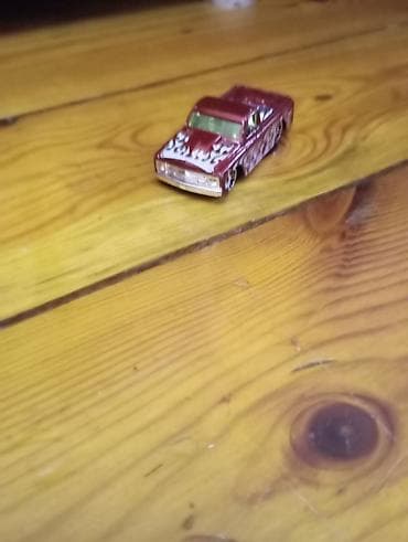 modelka masinlar: Kolleksiya üçün metaldan hazırlanmış kiçik miqyaslı oyuncaq avtomobil — 3