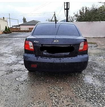 Kia rio avtomat sedan. Yaxşi veziyyetdedir heç bir problemi yoxdu — 6
