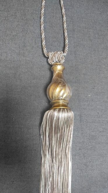 maqnit perdeler: Pərdələr üçün müxtəlif aksesuarlar təklif olunur. Birinci dəstə oval — 11