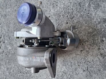 Turbo və turbonun kartricləri: Turbo Toyota corolla 1.4 turbo ve katrici var maşın üzerinen söküb