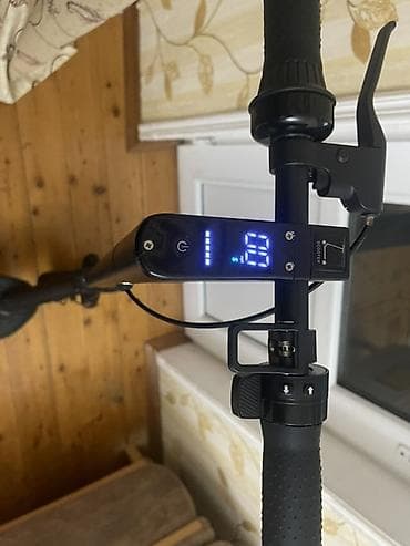 İncəsənət və kolleksiyalar: Elektrik skuter – şəhər içi rahat və təhlükəsiz hərəkət üçün - — 1