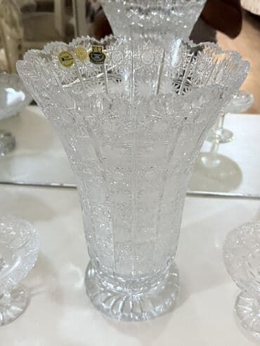 vaz şəkilləri: Bir vaza, Xrustal — 2