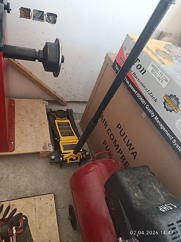 Avtoservis avadanlıqları: Avtomobil təkər servisi üçün komplekt avadanlıq Tərkib: - Unite — 3