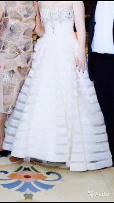 toy donlari ziyafet geyimleri: Qəlinlik paltar Amerikadan Alınıb — 5